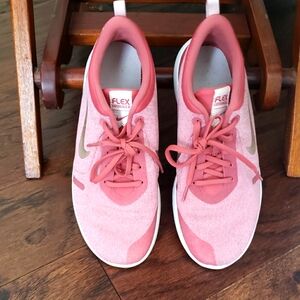 Nike Women's Rose Athletic Shoes